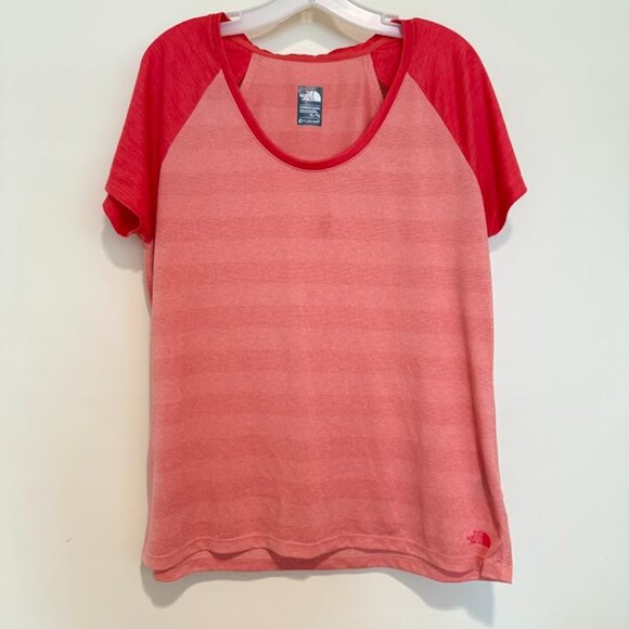 North Face Flash Dry Short Sleeve Shirt in Salmon Color, Size XL - Picture 1 of 5